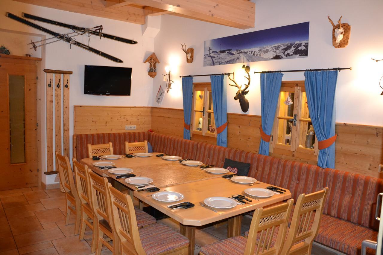 Jugendpension Muellauerhof Saalbach-Hinterglemm Esterno foto