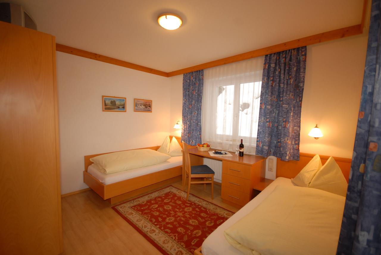 Jugendpension Muellauerhof Saalbach-Hinterglemm Esterno foto